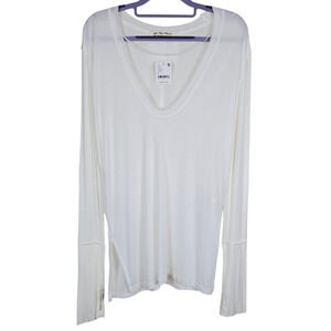 We The Free White Lightweight Long Sleeve Thumb Hole Women's Top S NWT